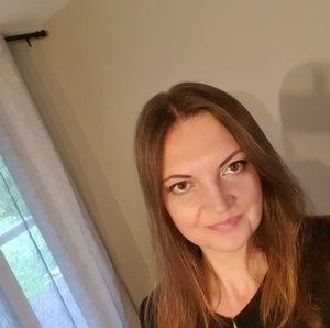 Meet your Posher, Eva